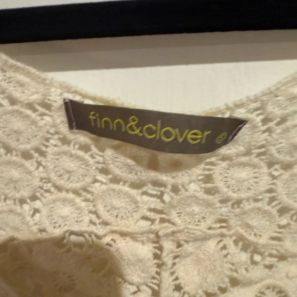finn & clover Cream Crochet Tank Top - Picture 2 of 3